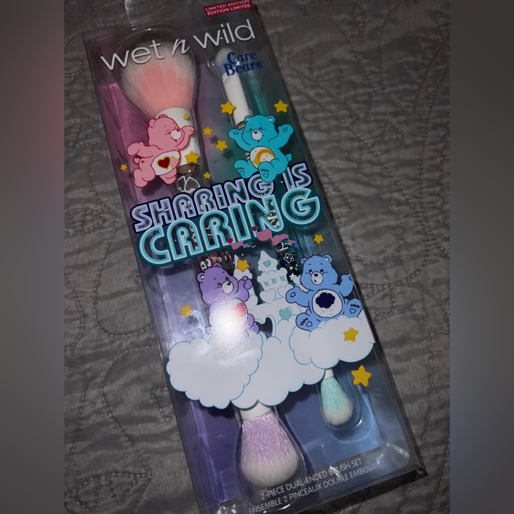 makeup brushes